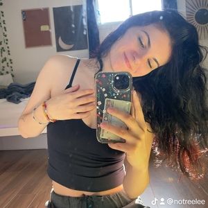 Meet your Posher, Lee